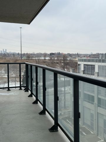 For Lease - 38 Annie Craig Drive Unit# 611, Toronto, Ontario - Photo 3