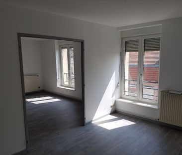 Location Appartement 4 pièces 81m² - Photo 1