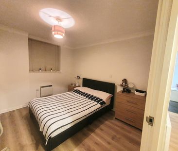 2 Bed Flat, Icon House, RG1 - Photo 6