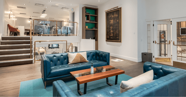 The International - Photo 1