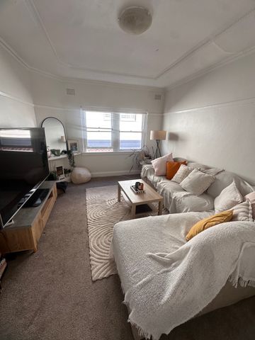 North Bondi - Photo 2