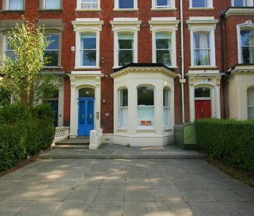 Apt 1, 16 College Gardens, Belfast, BT9 6BQ - Photo 2