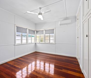 106 Woodend Rd, Woodend QLD 4305 - House For Rent | Domain - Photo 6