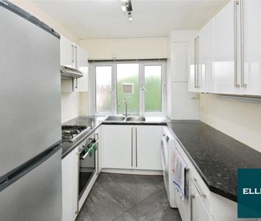 Highfield Court, NW11, Highfield Road - Photo 5