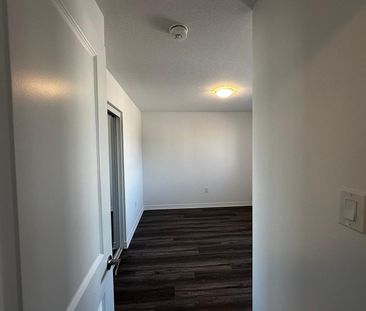 For Lease - 349 millstone Street, Kitchener, Ontario - Photo 5