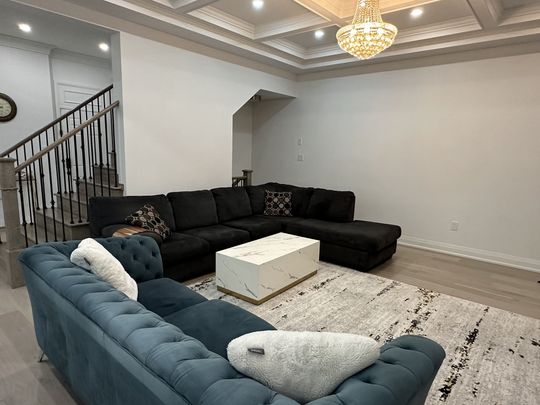 For Lease - 1416 Lynx Gardens, Oakville, Ontario - Photo 1