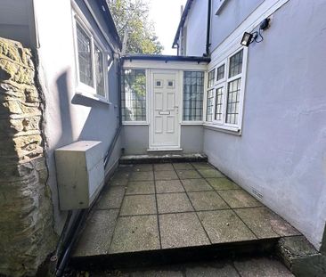 4 bedroom detached house to rent - Photo 4