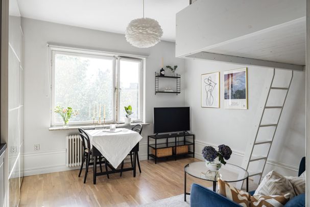 Sjöbjörnsvägen, Stockholm - Photo 1