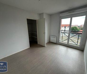Location Appartement 4 pièces 82m² MAUBEUGE 59600 - Photo 2
