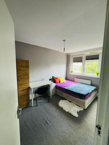 Room in a Shared Flat, Spacious Double Room In Tooting, SW17 - Photo 2