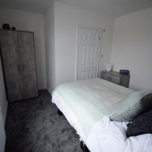 1 bed house share to rent in Brockenhurst Street, Burnley, BB10 - Photo 3