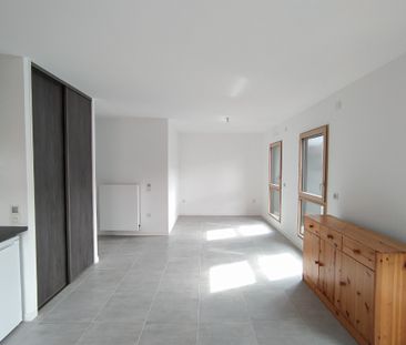 Location Appartement 1 pièce 31m² - Photo 1