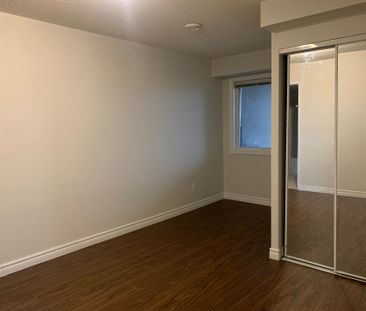 For Lease - 7405 Goreway Drive Unit# 514, Mississauga, Ontario - Photo 2