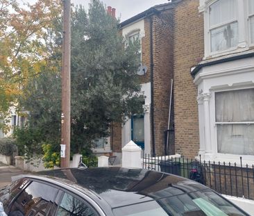 Room in a Shared House, Winslade Road, SW2 - Photo 6