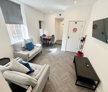 6 bedroom house share to rent - Photo 1