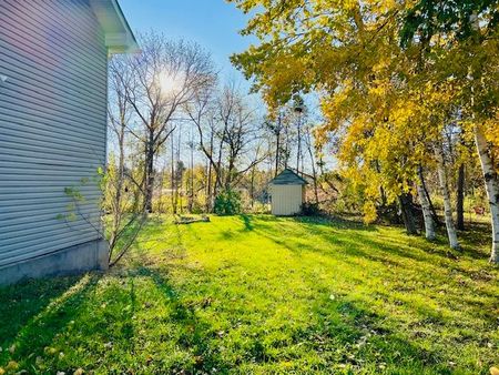 For Lease - 202 Cox Mill Road, Barrie, Ontario - Photo 4