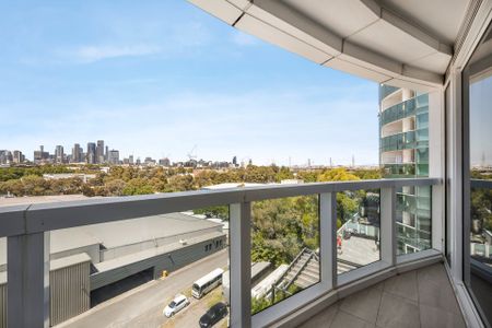A Window To The City - Photo 4