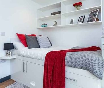 Studio Tokyo - Photo 1