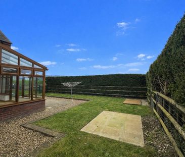 3 bedroom House To Let Total Size: 1346 SQ FT - Photo 5