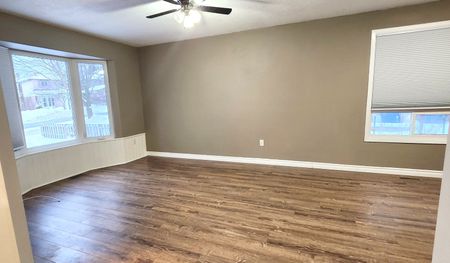 For Lease - 29 Fox Run N/A, Barrie, Ontario - Photo 5