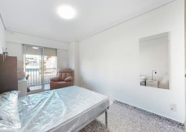 Avinguda al Vedat, Torrent, Valencian Community 46900