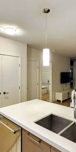 High-rise Cozy 2 bed 2 bath apartment for rent @ Coquitlam centre - Photo 4