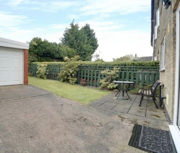 3 Bed Semi-Detached House, Eastglade Road, NG5 - Photo 5