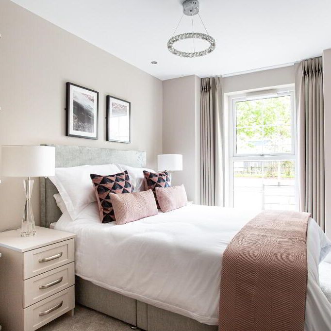 Lesley Park Royal, 1 Rosepark Gardens, Belfast, BT5 7LW - Photo 1