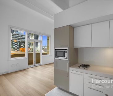 NEW YORK STYLE STUDIO - Photo 3