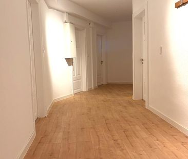 3 Zimmer Denkmal-Wohnung in der Wilhelmstraße in Nienburg zu vermieten - Photo 2