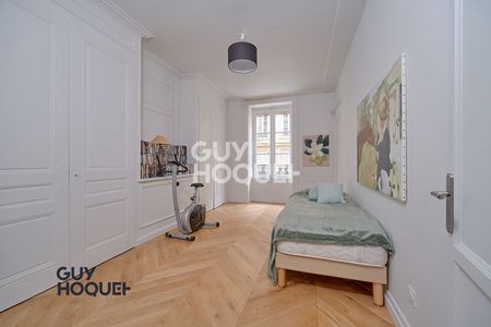 LYON 2 PLACE AMPERE - T4 - 119 m² - 3 chambres - Climatisation réversible - Photo 4