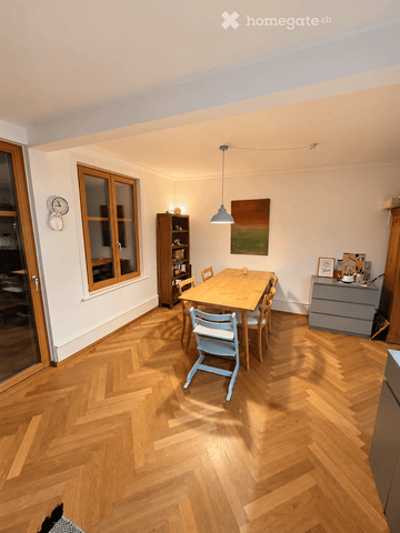 Charmante 3.5-Zimmer-Altbauwohnung mit Balkon und Abendsonne in Basel - Photo 2