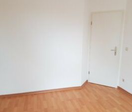 Rückertstr. 36, Wohnung 5 ~~~ Dachgeschoss, Balkon, Bad mit Wanne, Abstellraum - Photo 4