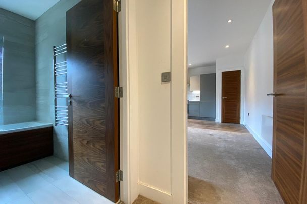 One The Brayford, Brayford Wharf North, LINCOLN - Photo 1