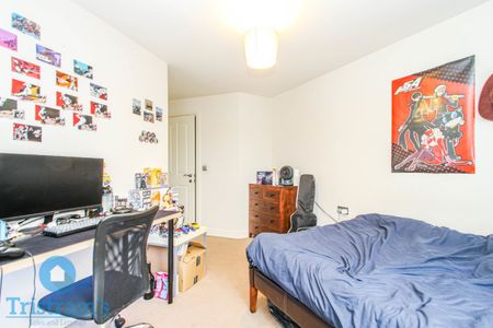 References Pending - 2 bed Ground Floor Flat - Photo 3