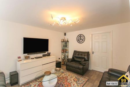 3 bed Semi-detached in Eaglestone Way , Conventry, CV2 2PE - Photo 3