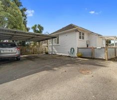 Renovated 3-Bedroom Home - Move-In Ready - Photo 3