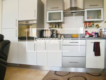 Winterthur Way, RG21 - Photo 2