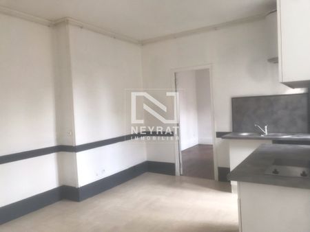 Location Appartement 1 pièce 27m² AUTUN 71400 - Photo 2