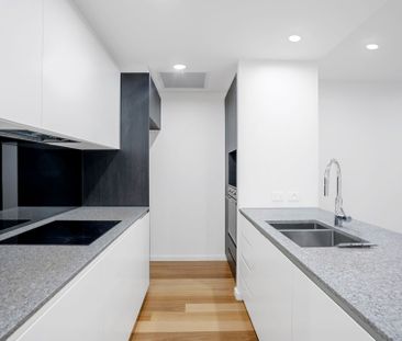 G23/55 Currong Street, Braddon - Photo 3