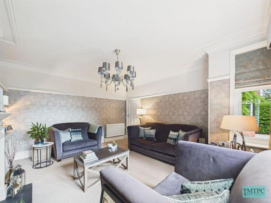 4 bedroom semi-detached house to rent - Photo 1
