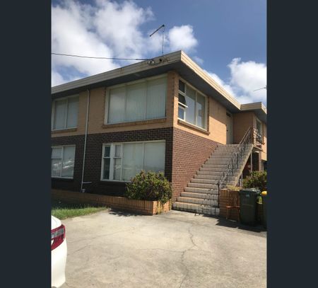 1/162 William Street, Devonport, Tas 7310 - Photo 2