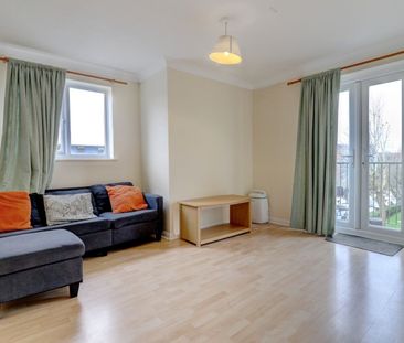 2 bedroom flat to rent, - Photo 6