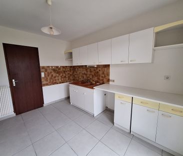 Location Maison 5 pièces 96m² L ISLE D ESPAGNAC 16340 - Photo 3