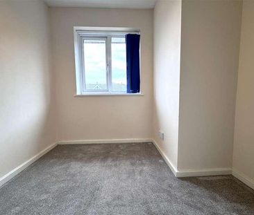 Davenport Close, Gosport, PO13 - Photo 1