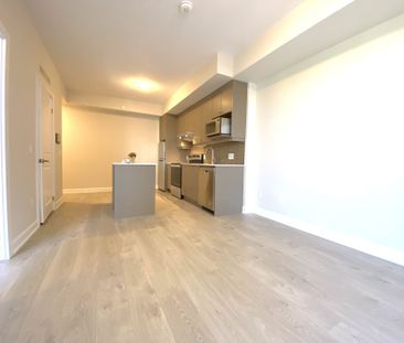 For Lease - 3220 William Coltson Avenue Unit# 815, Oakville, Ontario - Photo 1
