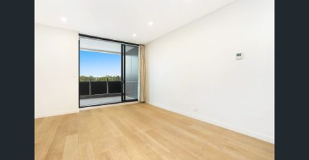 Modern One-Bedroom Plus Study - Photo 4