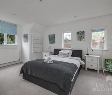 4 bedroom detached house to rent - Photo 6