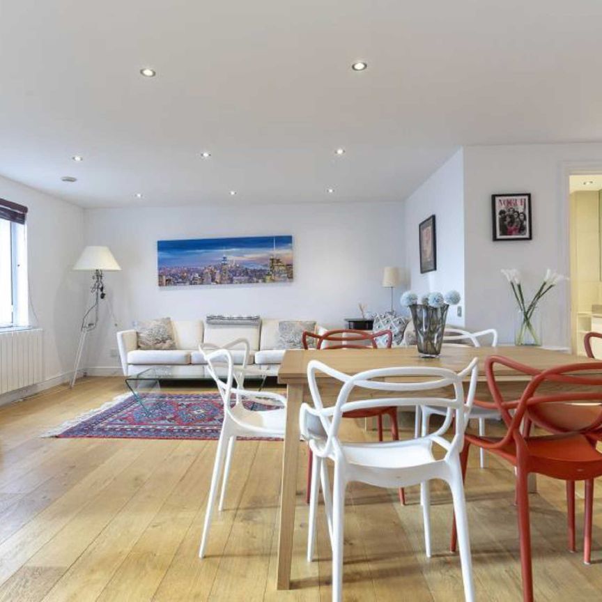 Russell Road, Holland Park, W14, London - Photo 1