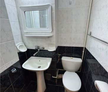 Apartament cu 3 camere , 7 noiembrie. - Fotografie 6